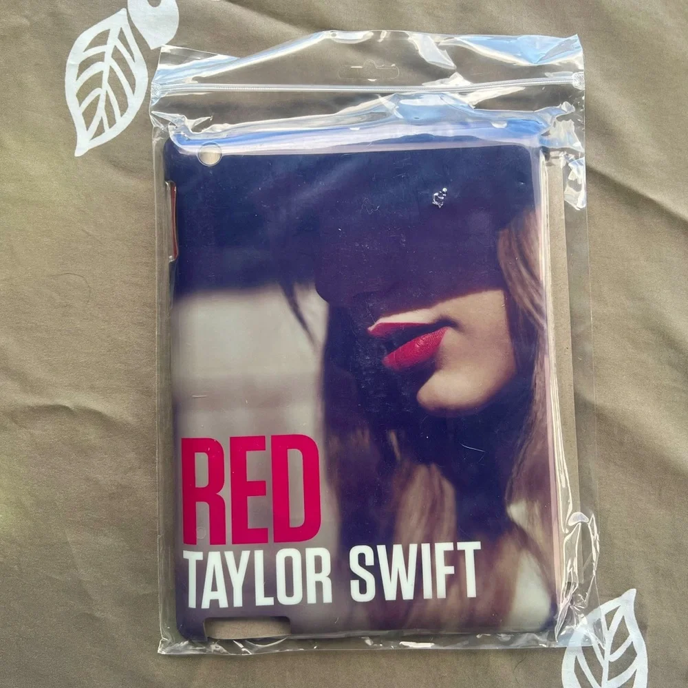 Taylor Swift 'Red' iPad Case from 2012